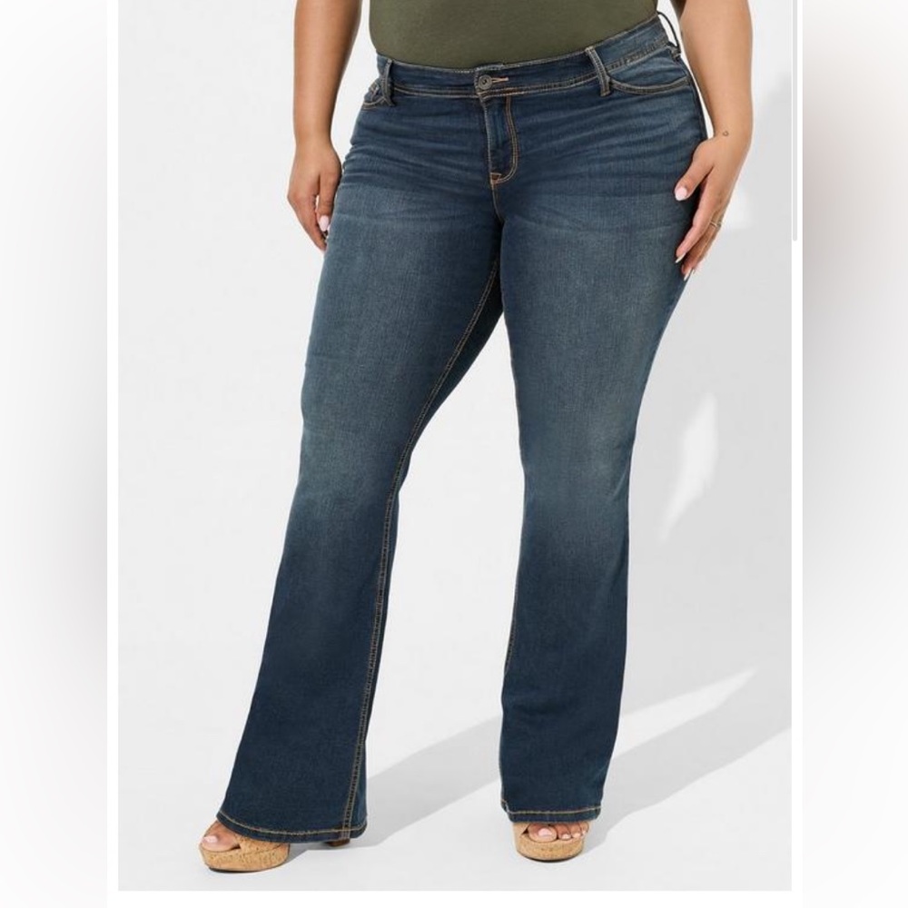 Luxe Slim Boot Jeans